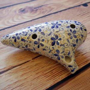 Alternative view of TNG  12孔陶笛 青花瓷 低音G（BG）