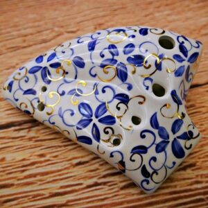 Alternative view of TNG 三管陶笛 青花瓷 中音C（AC）