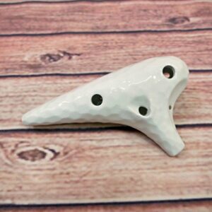 Alternative view of TNG 12孔陶笛 白波紋 中音C（AC）