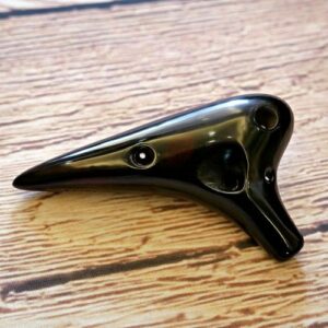 Alternative view of 禾豐窯 12孔陶笛 燻燒 高音G（SG）