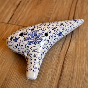 Alternative view of 禾豐窯 12孔陶笛 青花瓷 套笛（SC、SG、SF、AC）